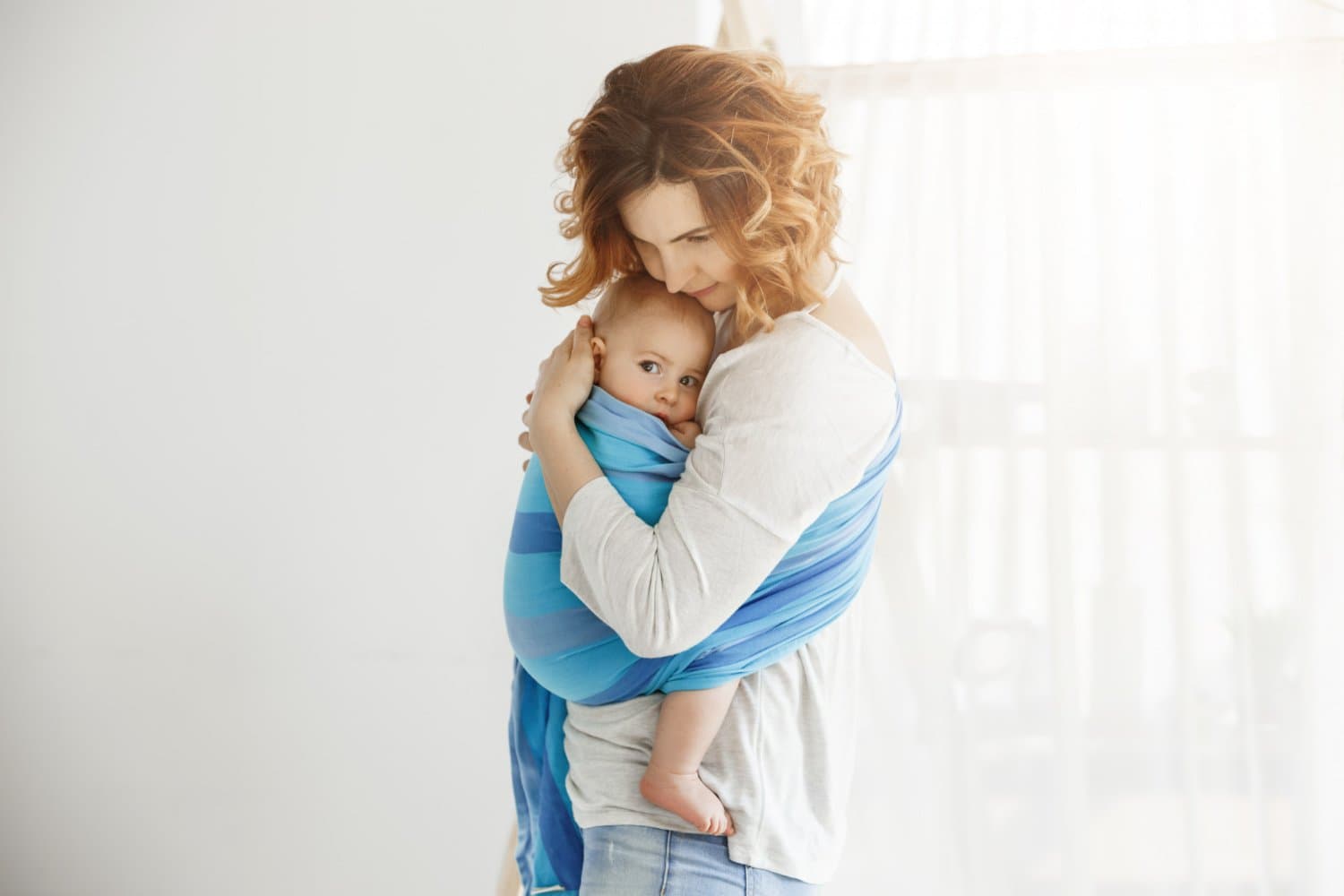 Cara Menggendong Bayi agar Tidak Rewel dan Tidur Nyenyak