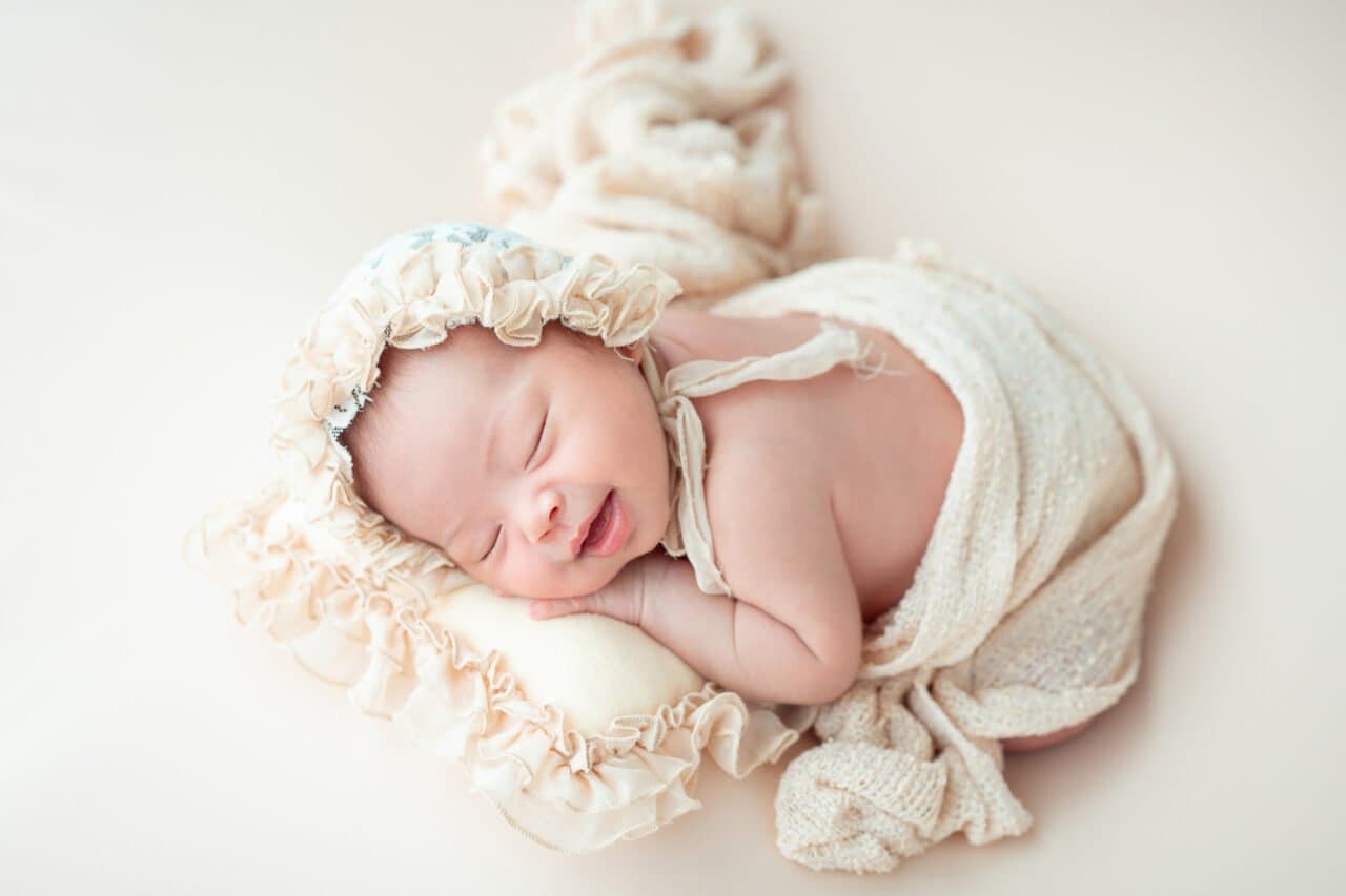 Bacaan Doa Bayi Baru Lahir, Arab, Latin, dan Artinya