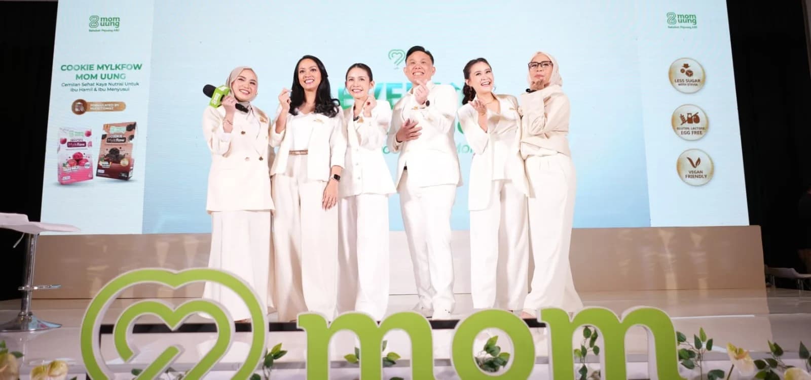 Editorial Team Mom Uung
